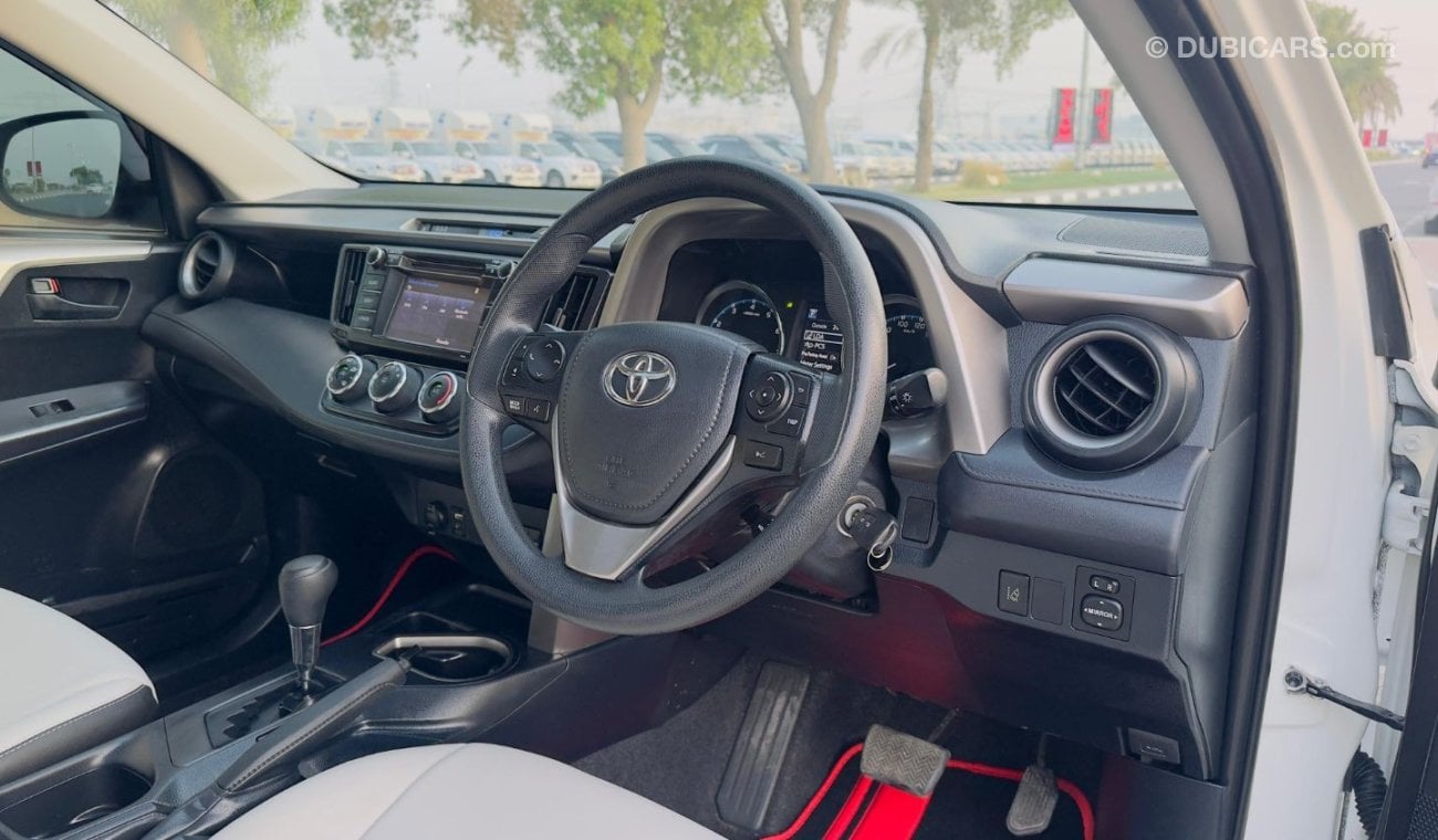 Toyota RAV4 PREMIUM WHITE LEATHER SEATS | 2.0L PETROL ENGINE | SUNROOF | REAR VIEW CAMERA