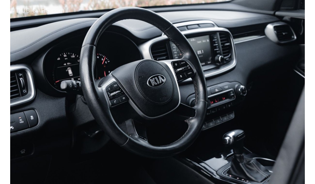 Kia Sorento Base DEAL OF THE MONTH + PREMIUM INSURANCE AND SO MUCH MORE INCLUDED IN THE PRICE