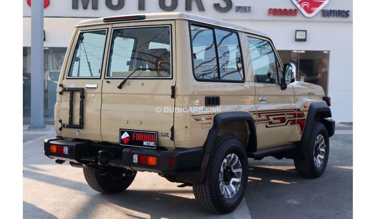 Toyota Land Cruiser 70 2024 LAND CRUISER GRJ 71 4.0 V6 AT FULL OPTION **التصدير فقط خارج الخليج**EXPORT ONLY**