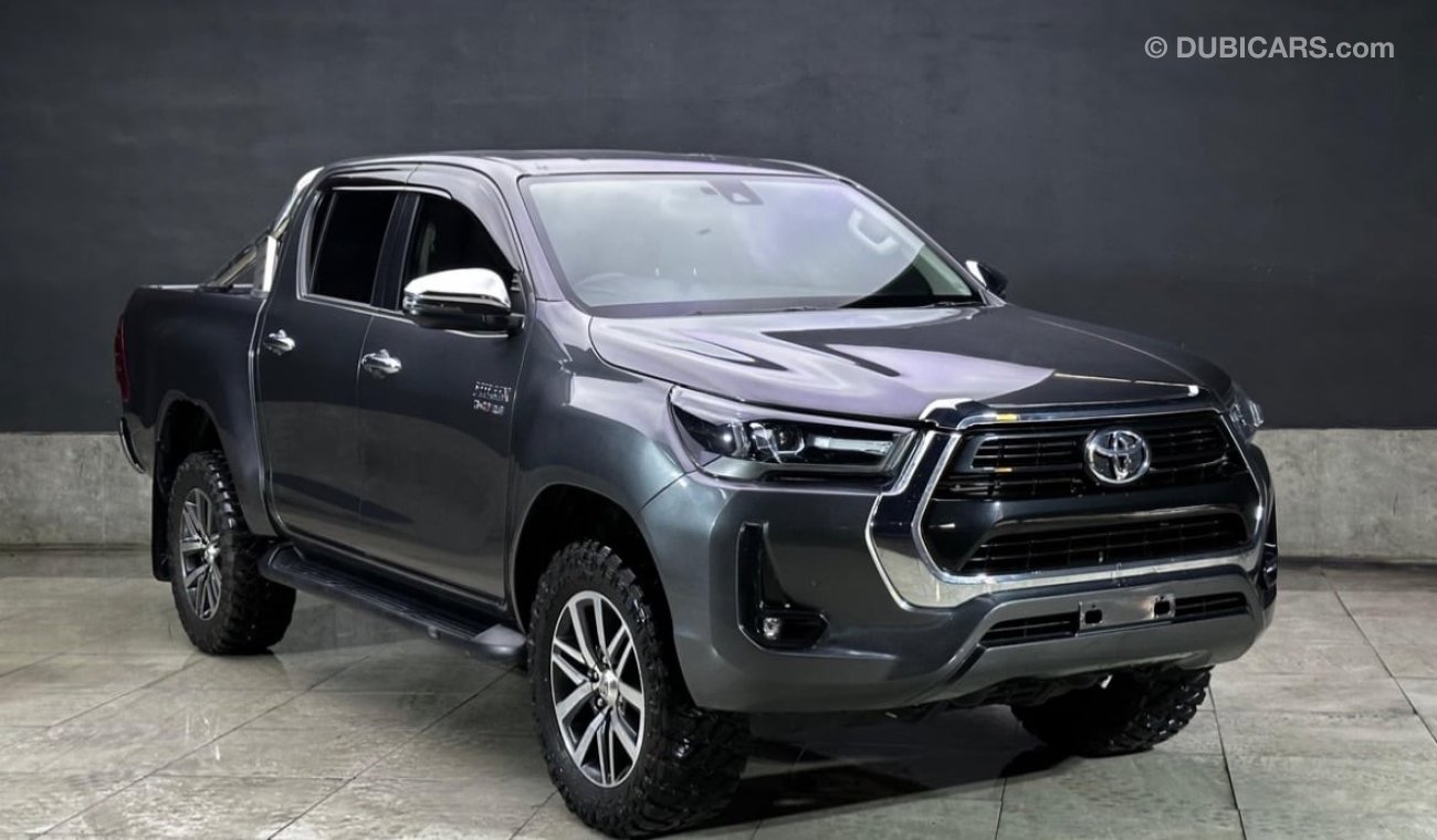 تويوتا هيلوكس Toyota hilux 2022 SR5 DIESEL RHD