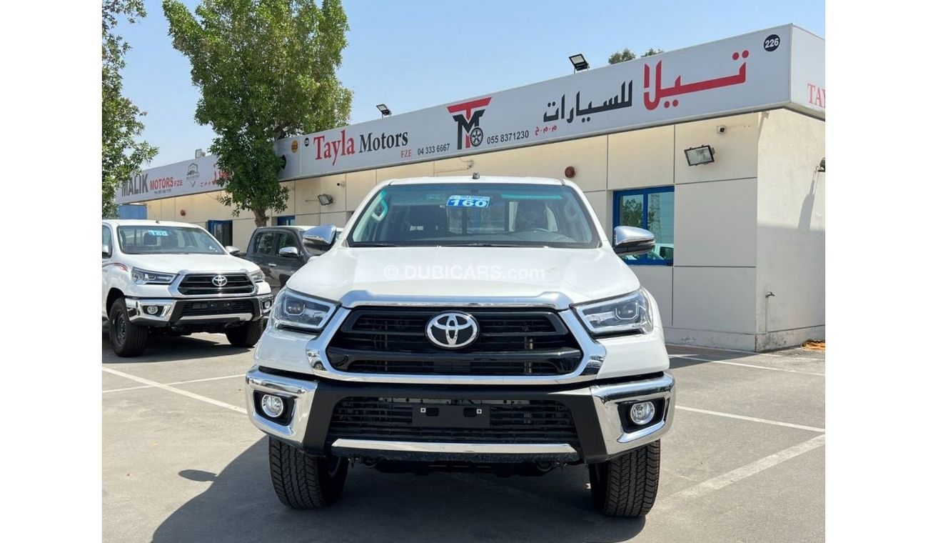 Toyota Hilux 2.4L Manual White 2022