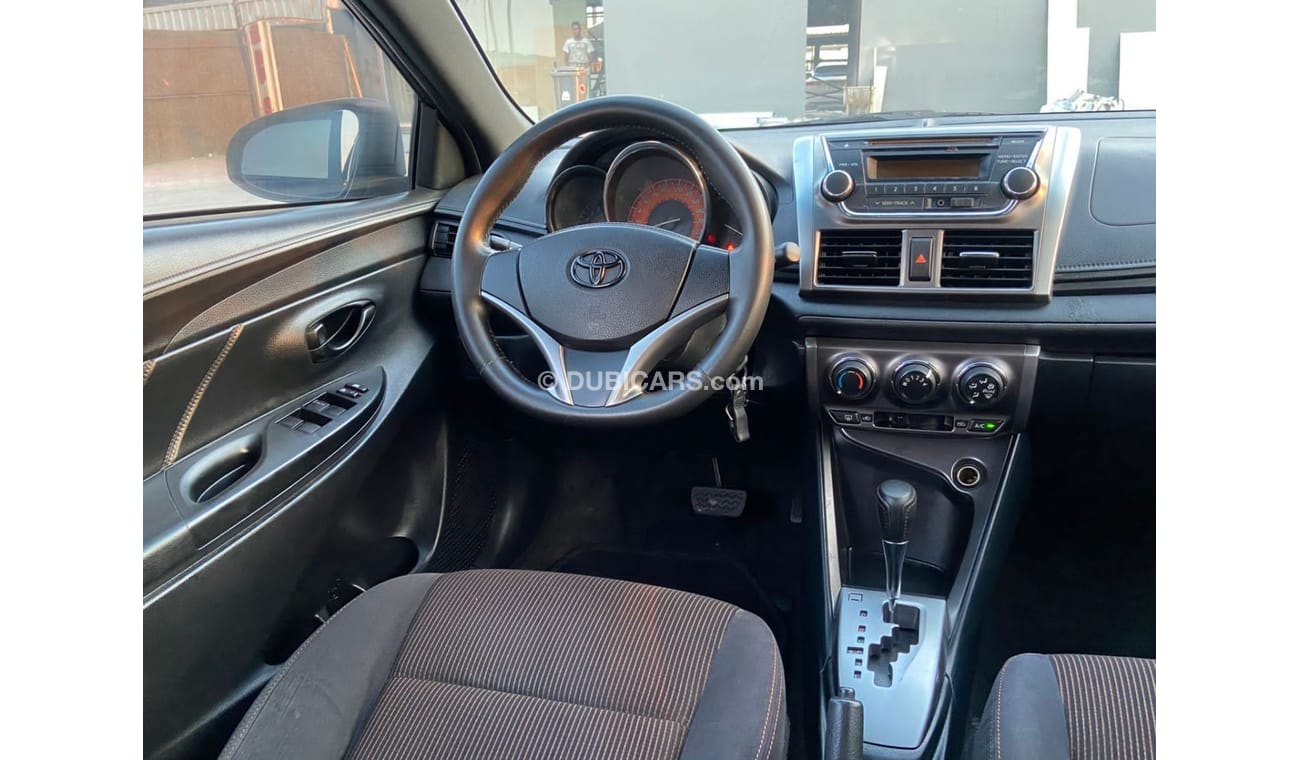 Toyota Yaris TOYOTA YARIS SE MODEL : 2016 MILEAGE : 129,000 K/M PRICE : 27,000 DIRHAMS GULF SPECIFICATIONS Withou