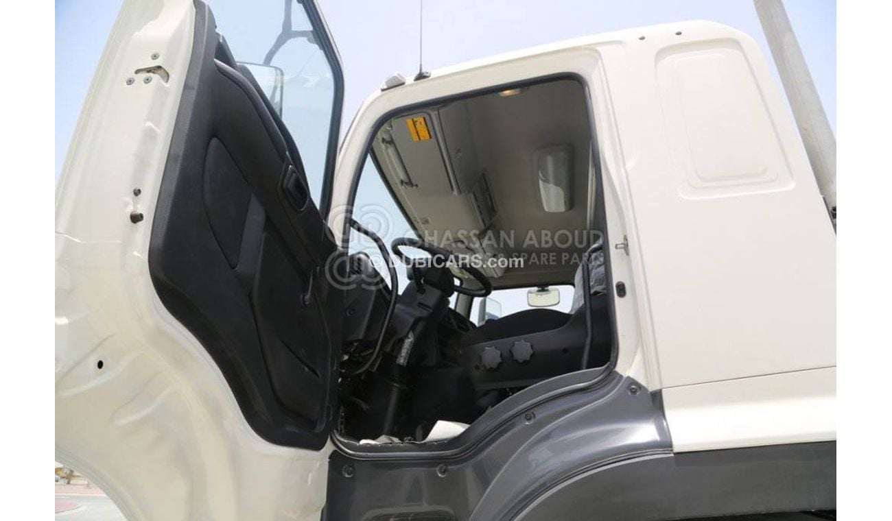 Hino 700 HINO ZS – 4041 Chassis 30 Tons(Approx) Single Cab 6×4 , M/T MY22