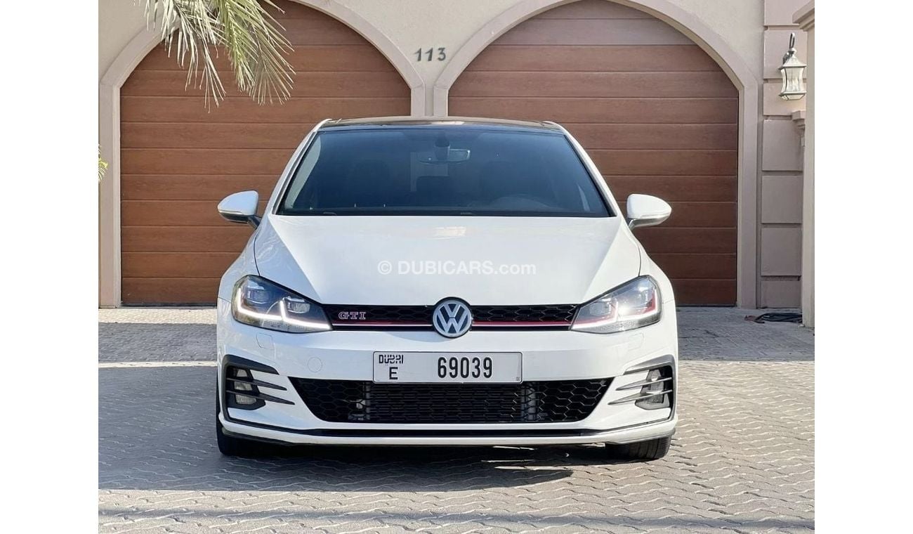 فولكس واجن جولف GTI Sport 2.0T