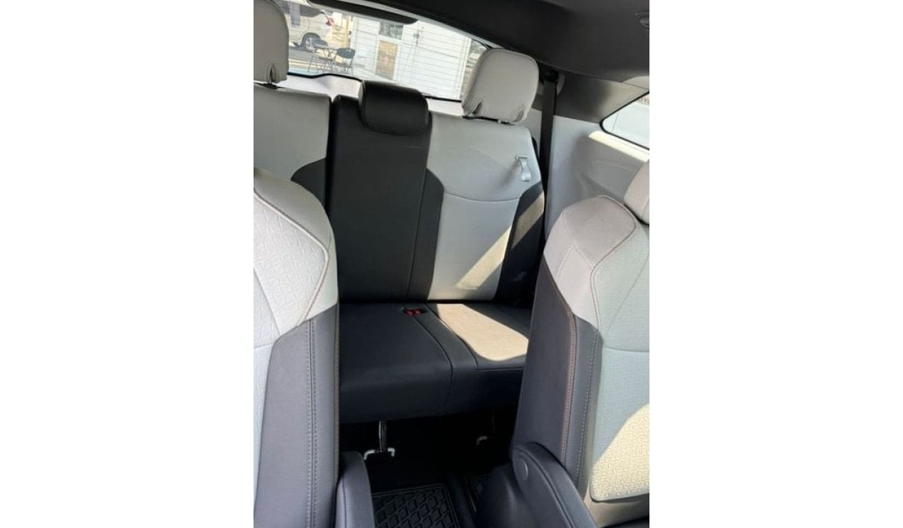 تويوتا سيينا Toyota Sienna 2.5 Hybrid Brand NEW!