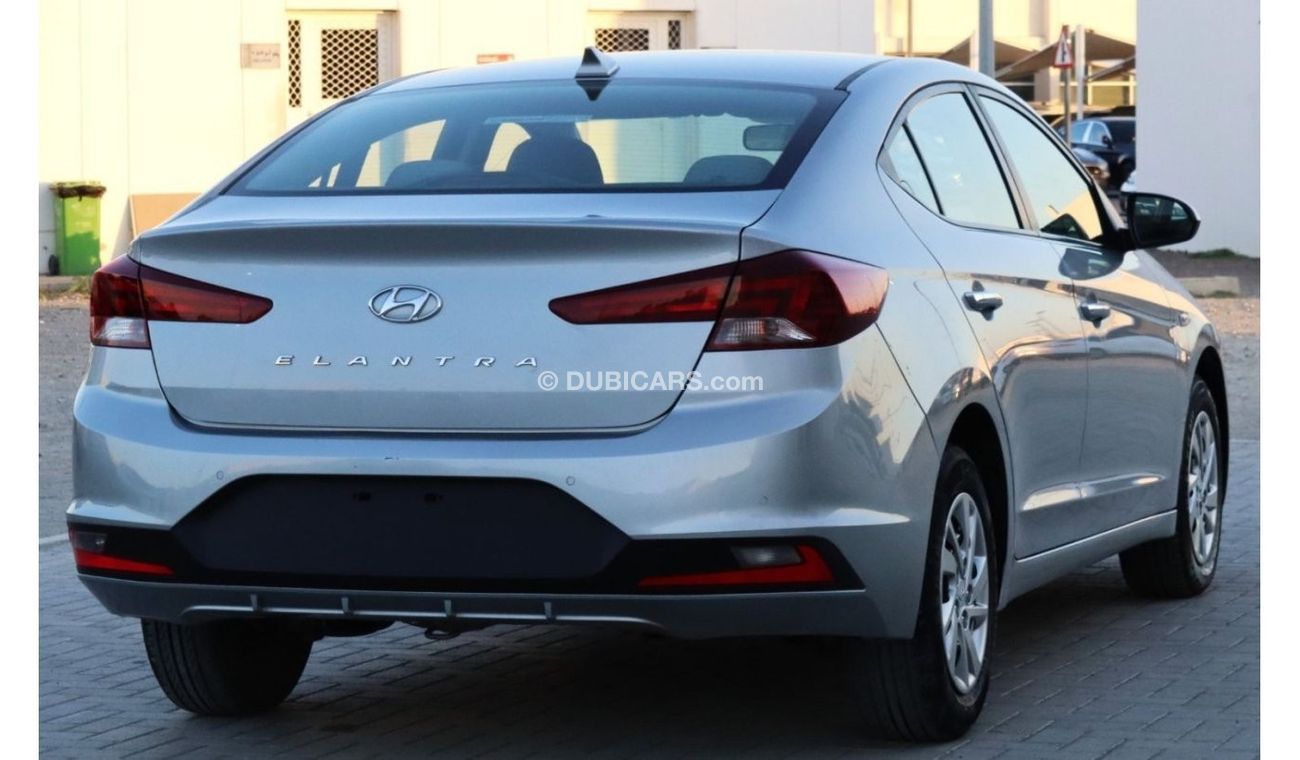 Hyundai Elantra 2020 Hyundai Elantra GL (AD), 4dr Sedan, 1.6L 4cyl Petrol, Automatic, Front Wheel Drive