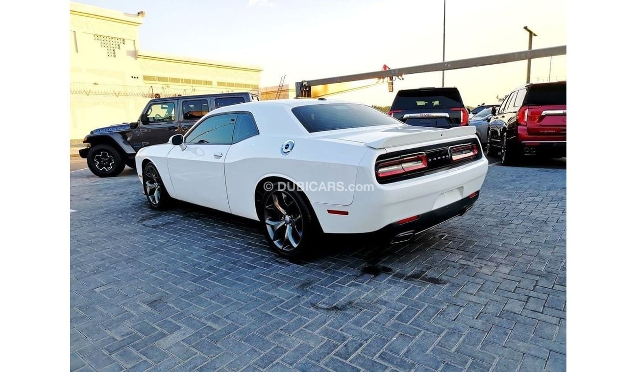 Dodge Challenger Dodge Challenger - 2015 - White