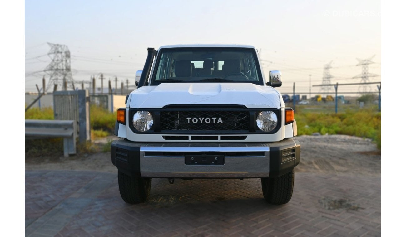 تويوتا لاند كروزر هارد توب TOYOTA  LAND CRUISER HARDTOP LC76 4.0L 2024