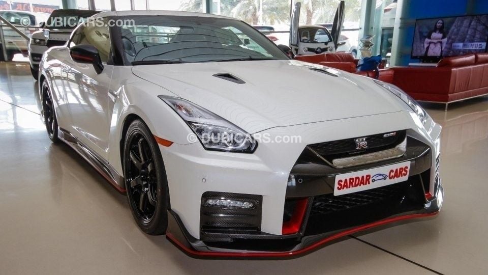 17 Nissan Gtr Nismo For Sale Design Corral