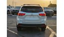 Toyota Highlander 2019 model LE 4x4 , leather seats and Trunk automatic