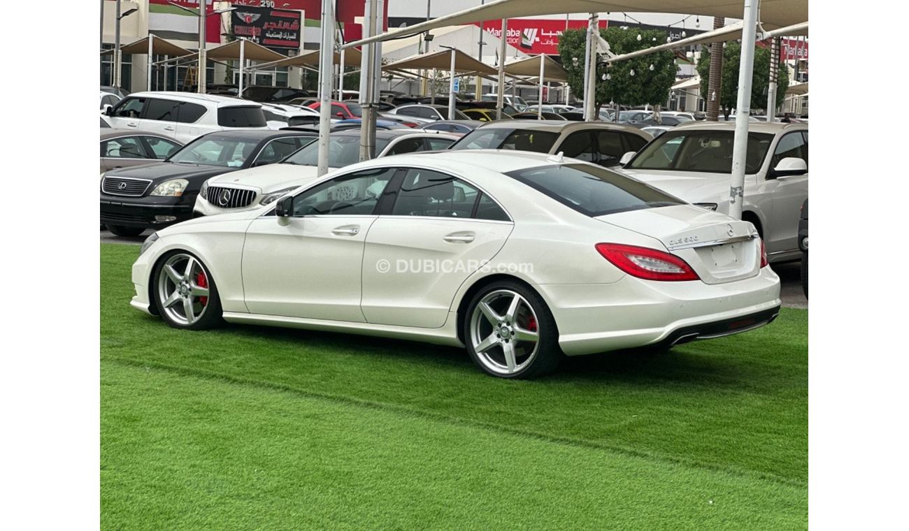 Mercedes-Benz CLS 500 MODEL 2014 GCC CAR PERFECT CONDITION INSIDE AND OUTSIDE