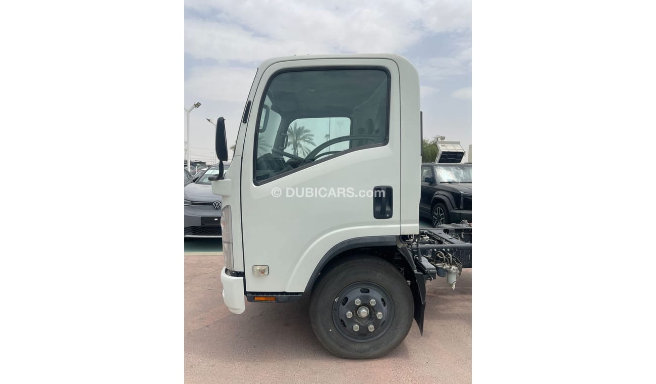 إيسوزو NPR npr 4ton // model 2022 // brand new 0 km // 4.6 cc without turbo