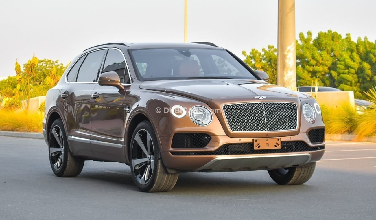 Bentley Bentayga Std 2017 GCC Spec - Low Milage - Warranty Available