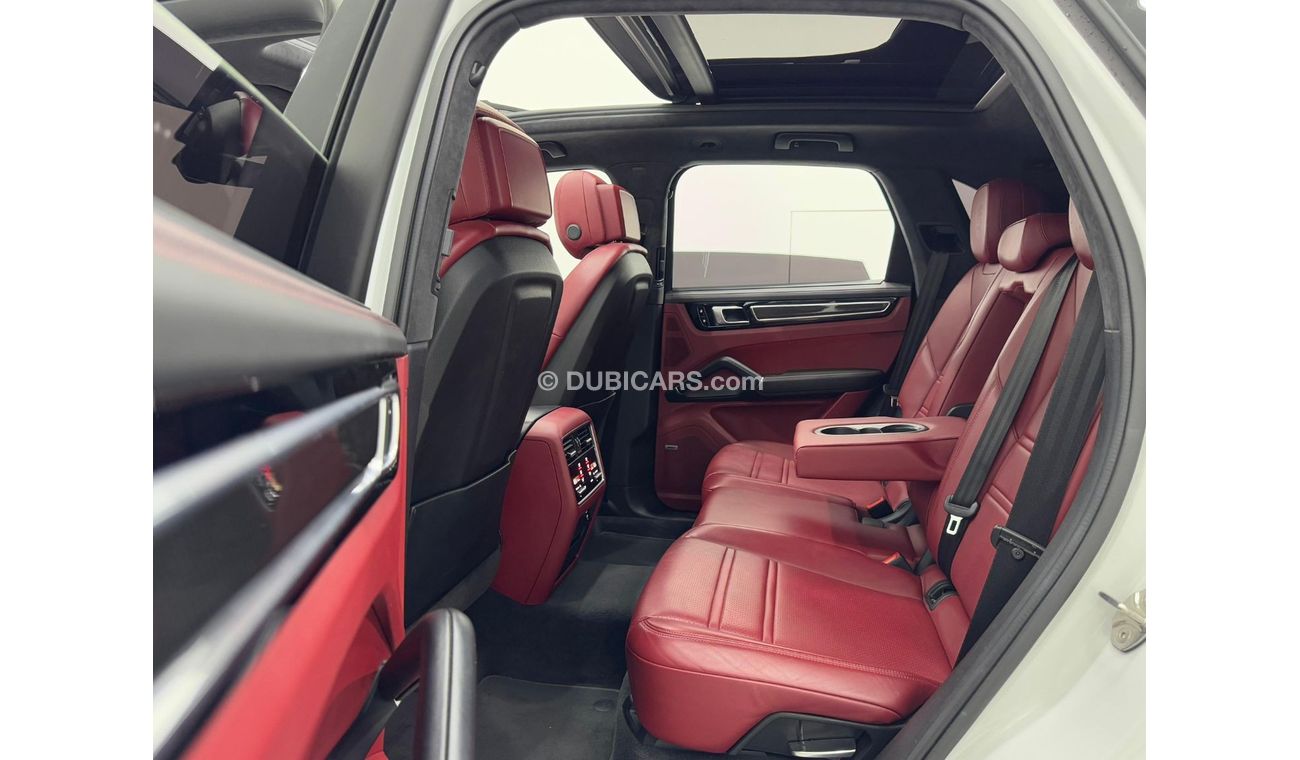 Porsche Cayenne GTS 4.0L (455 HP) 2021 Porsche Cayenne GTS, 2026 Porsche Warranty, Full Porsche Service History, GCC