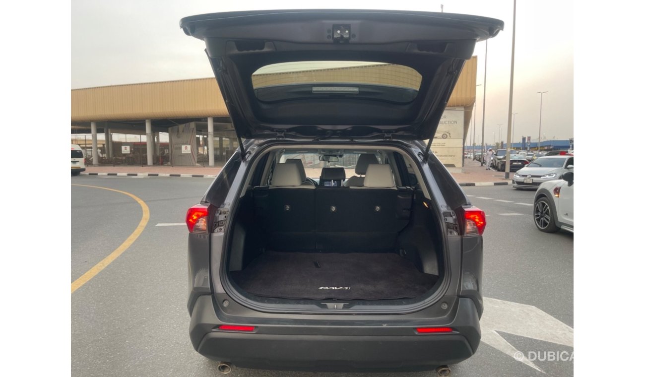 تويوتا راف ٤ 2019 RAV4 hybrid xle