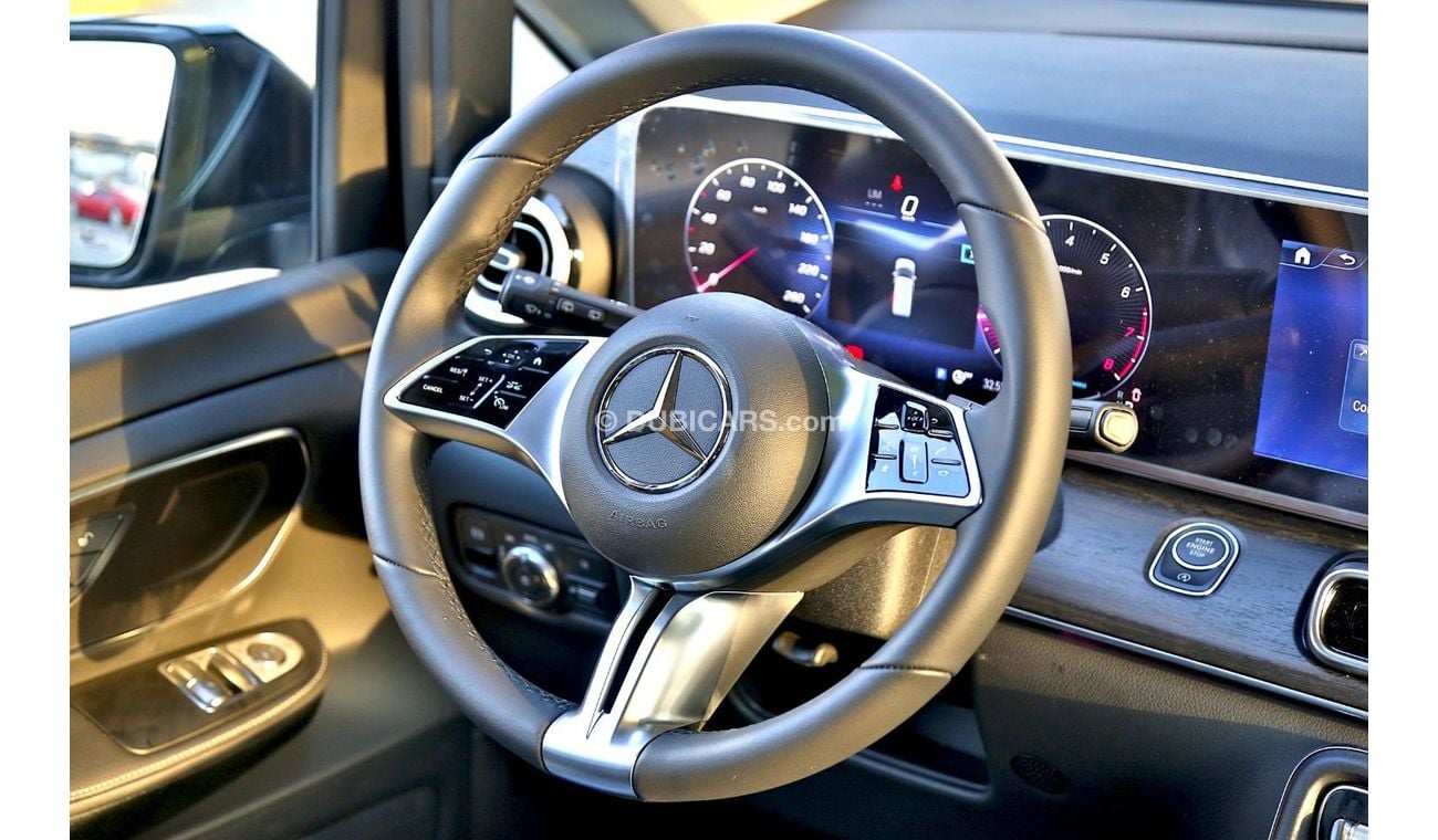 Mercedes-Benz V 300 Avantgarde+ Extra Long/2025/GCC/2 Years Local Warranty