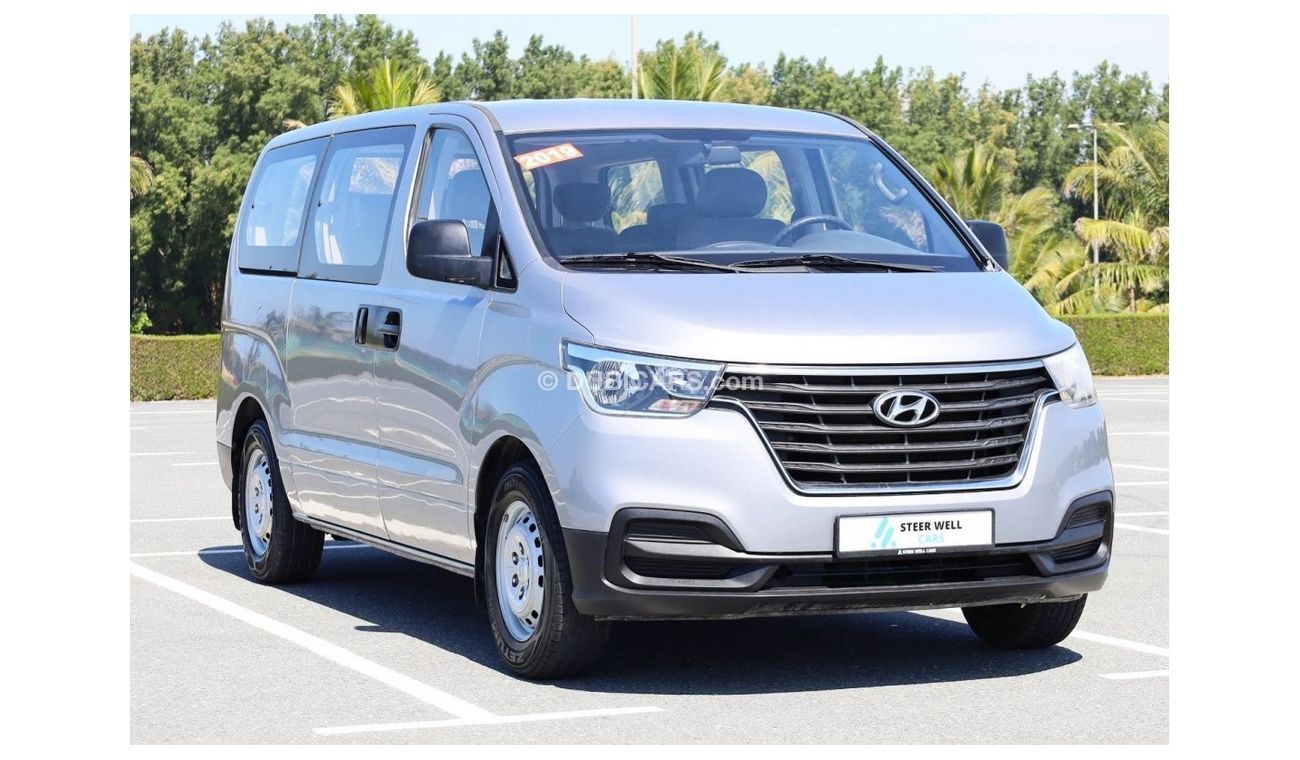 Hyundai H-1 Std 12- Seater | Automatic | Petrol Engine | Excellent Condition | GCC Specs