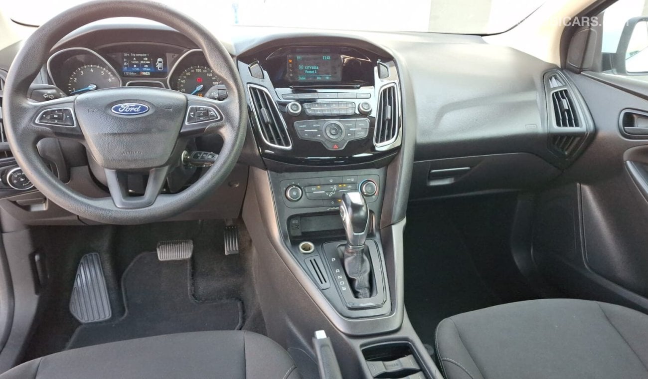 فورد فوكاس Ambiente 1.6L Hatchback