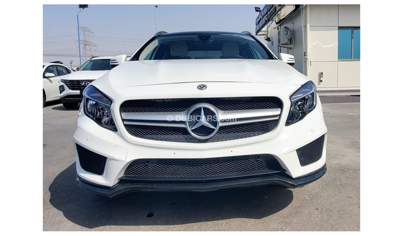 Mercedes-Benz GLA 250 Std MERCEDES - BENZ GLA 250 FULL OPTION JEEP