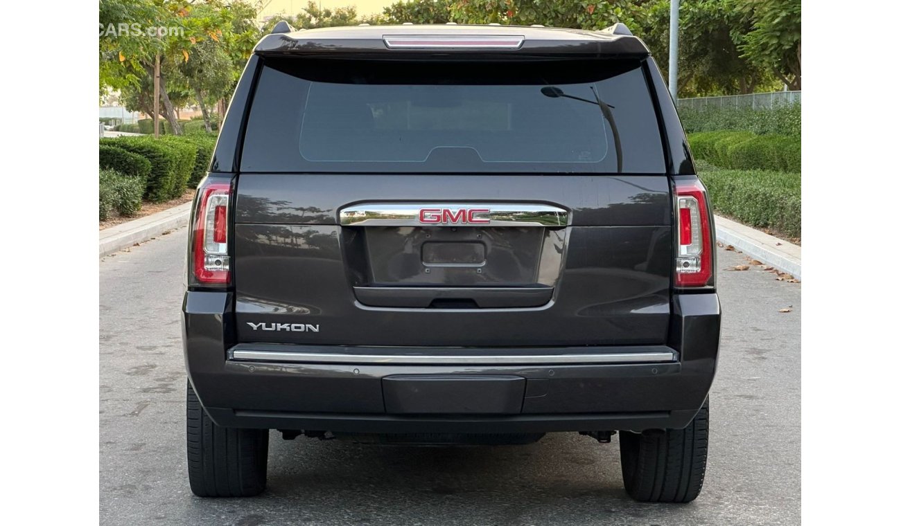 GMC Yukon Denali