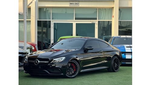 Mercedes-Benz C 63 Coupe MERCEDES BENZ AMG C63s GCC 2017  5 buttons full option The