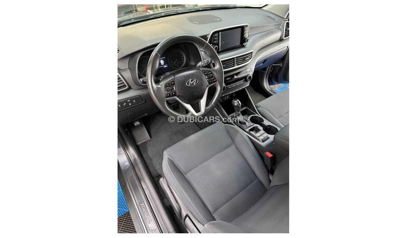 Hyundai Tucson Hyundai Tucson 2019 with a 2.0L 4wd engine in good perfect condition there are sensors of a slip zon