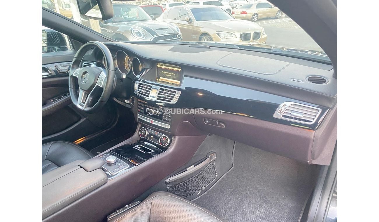 مرسيدس بنز CLS 500 Mercedes CLS 500_GCC_2014_Excellent Condition _Full option