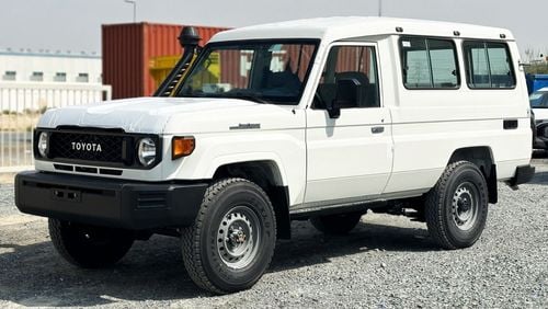 تويوتا لاند كروزر هارد توب 78 4.2L DIESEL 13 SEATER MANUAL TRANSMISSION ( ONLY FOR AFRICA)