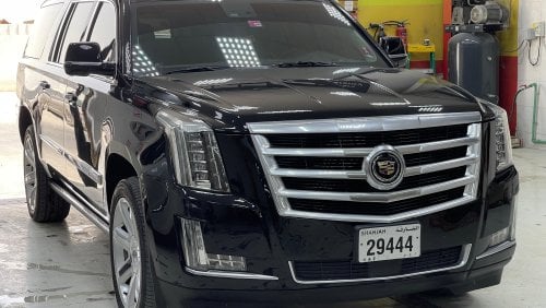 كاديلاك إسكالاد ESV Platinum 6.2L