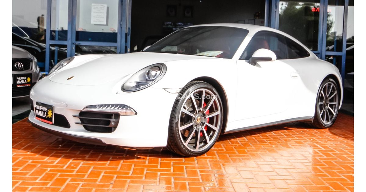 Porsche 911 4S Carrera for sale: AED 259,500. White, 2013