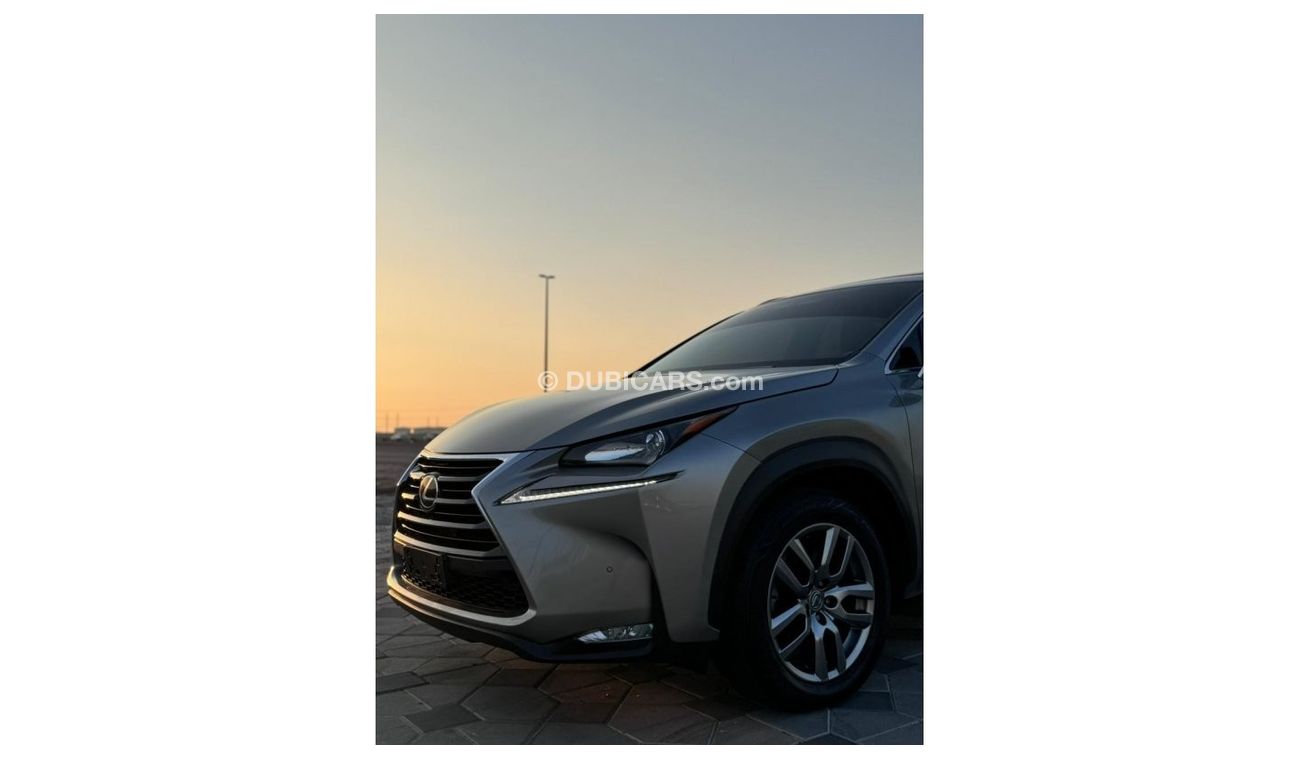 Lexus NX200t