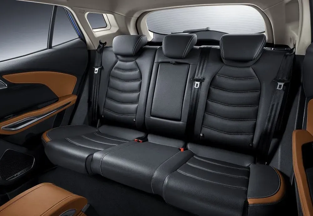 زوتي اوتو T300 interior - Seats