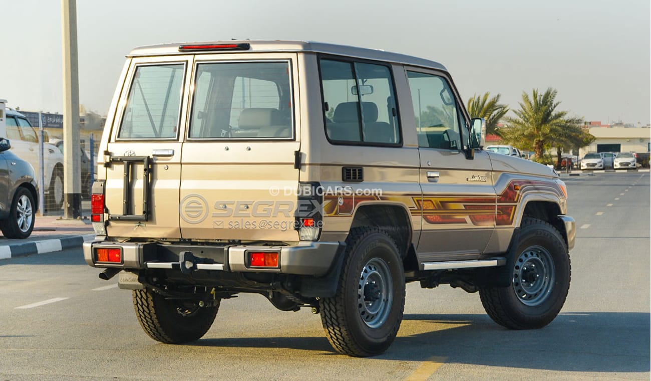 Toyota Land Cruiser SHORT WHEEL BASE LOW