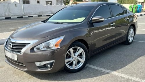 Nissan Altima Std 2.5L