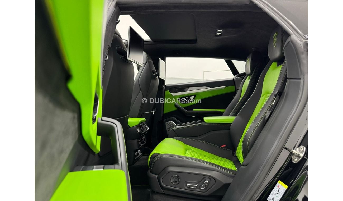 لامبورغيني اوروس 2021 Lamborghini Urus, 2025 Lamborghini Warranty + Service Pack, Fully Loaded, Low Kms, GCC