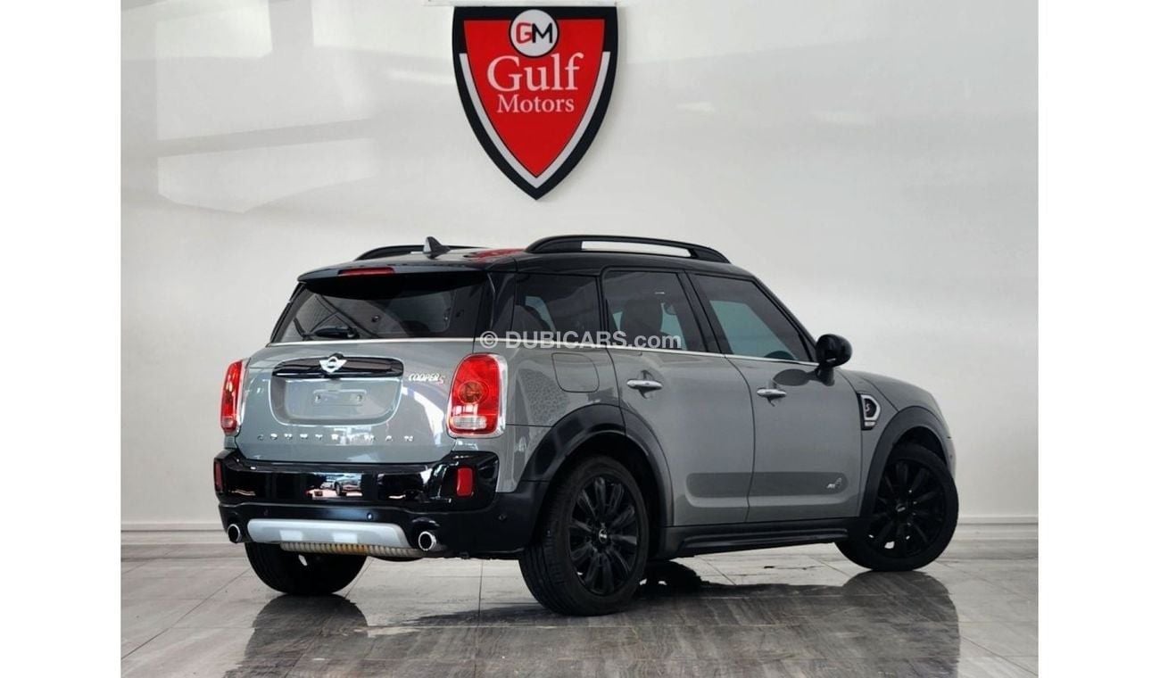 Mini Cooper S Countryman 2.0L-4CYL Hatchback Excellent condition - 100% Original Paint - Fully Loaded