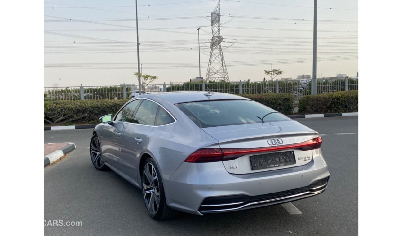 أودي A7 55 TFSI quattro S-لاين