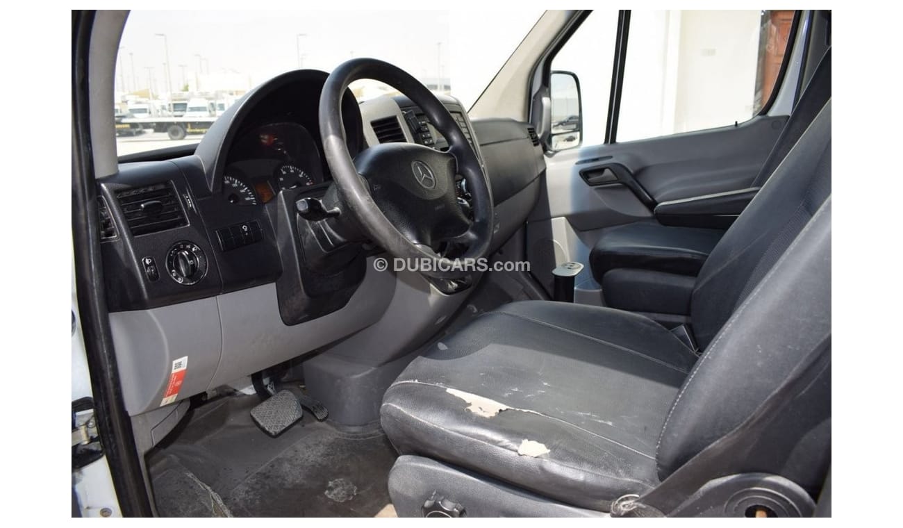 مرسيدس بنز سبرينتر Mercedes Sprinter Van, Model:2014. Excellent condition