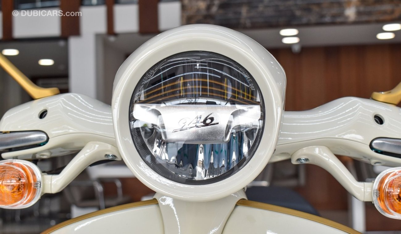 فيسبا 946  إصدار كريستيان ديور VESPA CHRISTIAN DIOR 2022