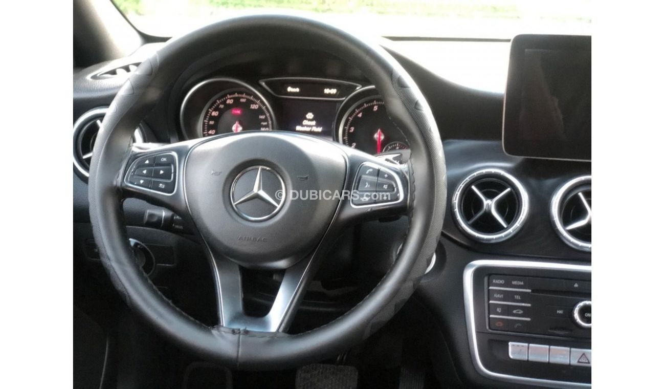 Mercedes-Benz CLA 250 Sport MODEL 2018 car perfect condition inside and outside  no accident  full option panoramic roof