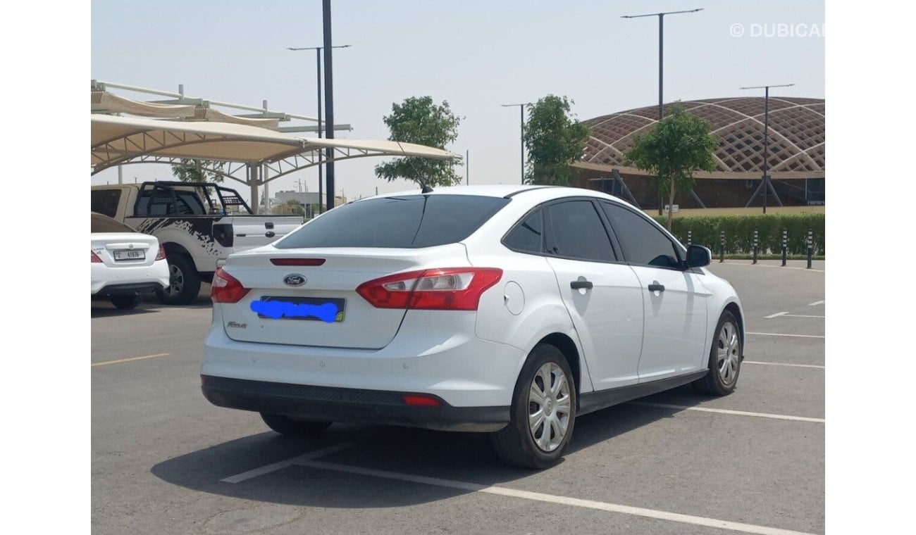 فورد فوكاس Ambiente 1.6L Sedan