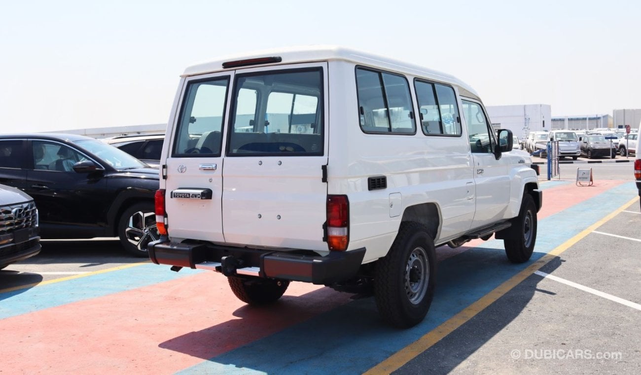 Toyota Land Cruiser Hard Top Diesel LC78 4.2Ltr 1HZJ,2024.DIFFERENTIAL LOCK , POWER WINDOW , CENTER LOCK ,