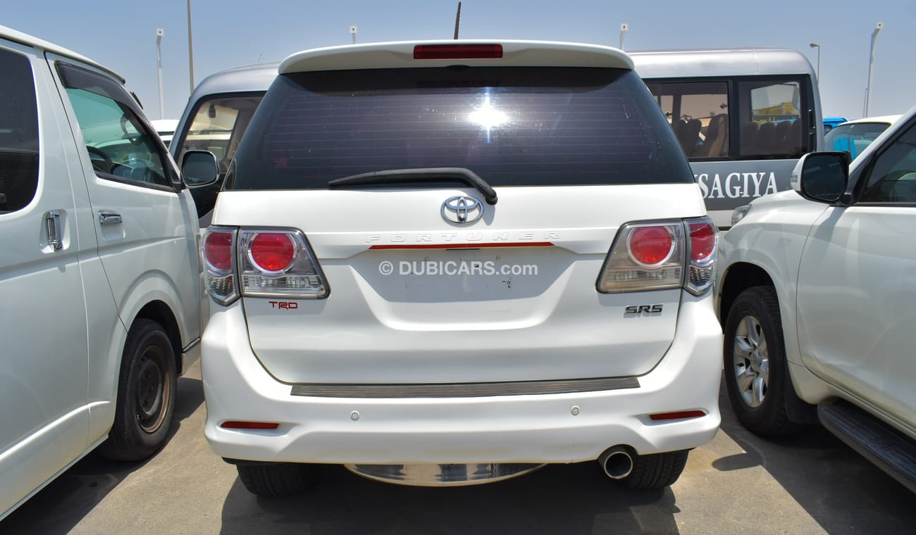 Toyota Fortuner TRD SR5