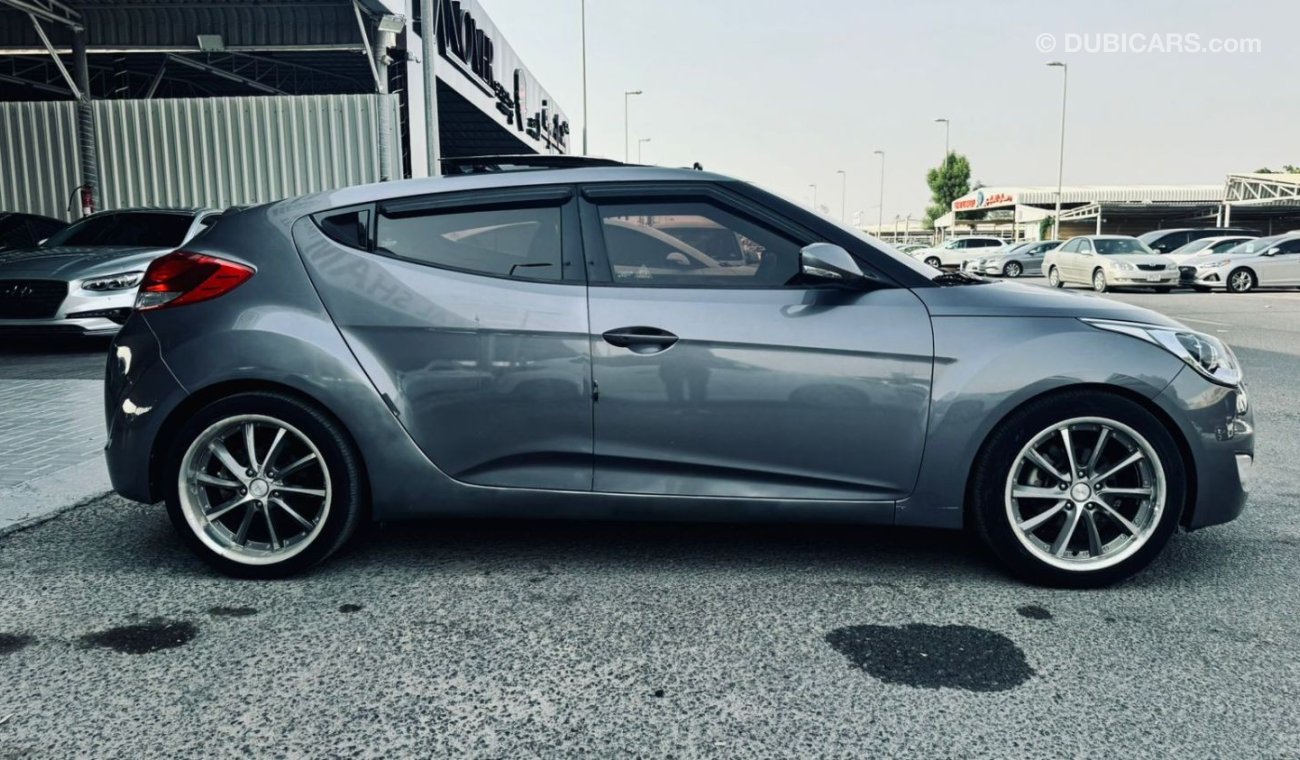 Hyundai Veloster