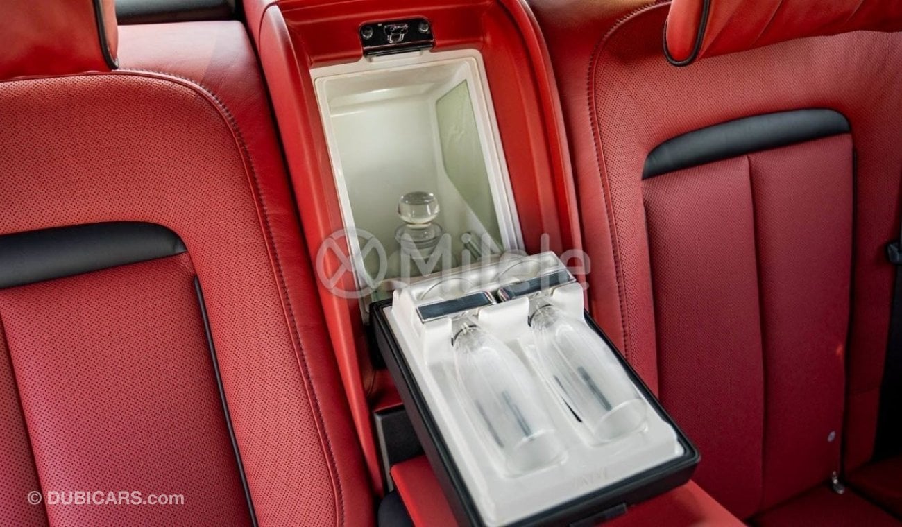 Rolls-Royce Ghost 4-SEATER VIP + STARLIGHT - WARRANTY AVAILABLE