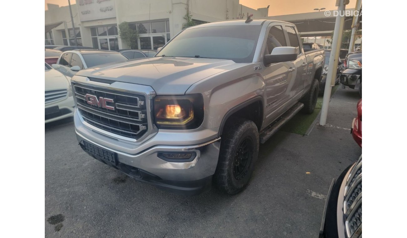 GMC Sierra 2500 SLT