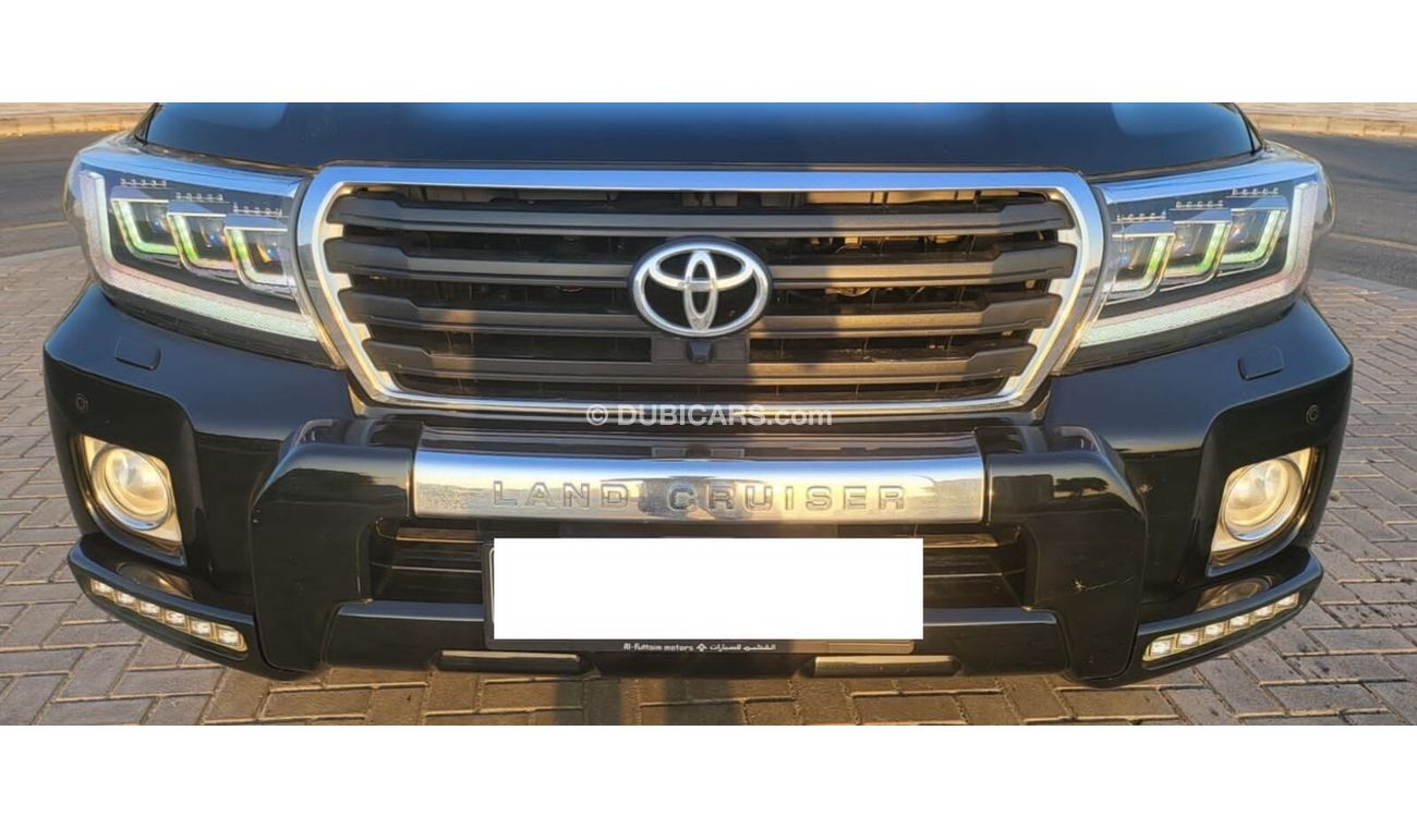 Toyota Land Cruiser EXR 4.0L 4WD