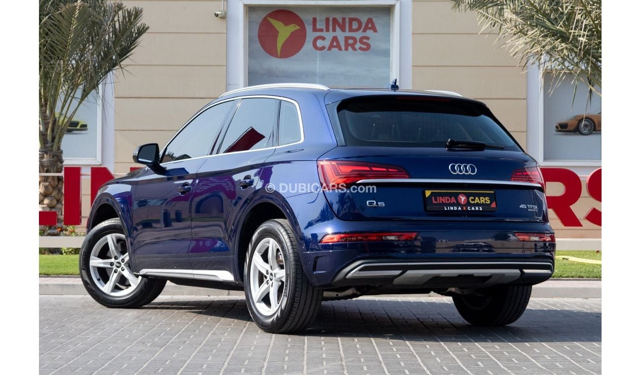 أودي Q5 45 TFSI Quattro 2.0L Audi Q5 45TFSI Quattro 2022 GCC under Agency Warranty and Service Contract with