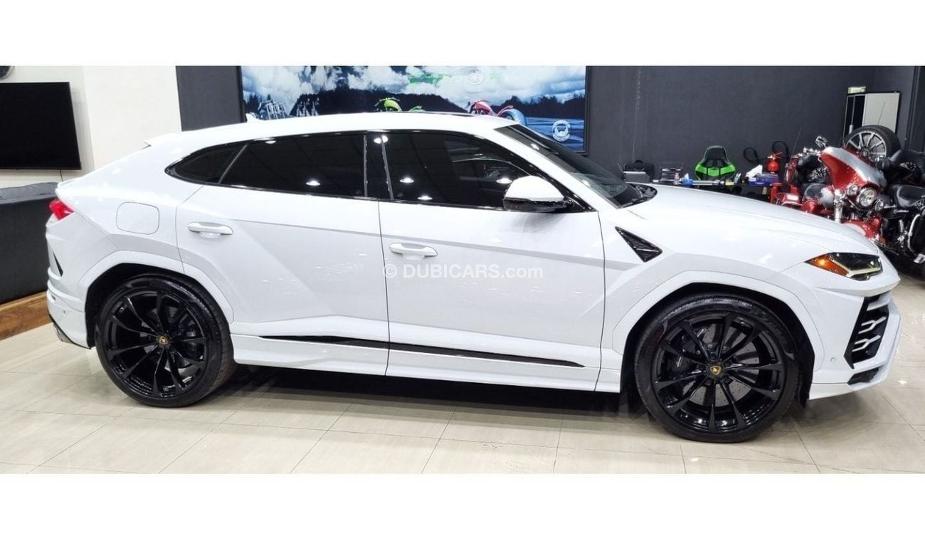 Lamborghini Urus Std LAMBORGHINI URUS 2020 IN PERFECT CONDITION ( CLEAN TITLE ) FOR 675K AED