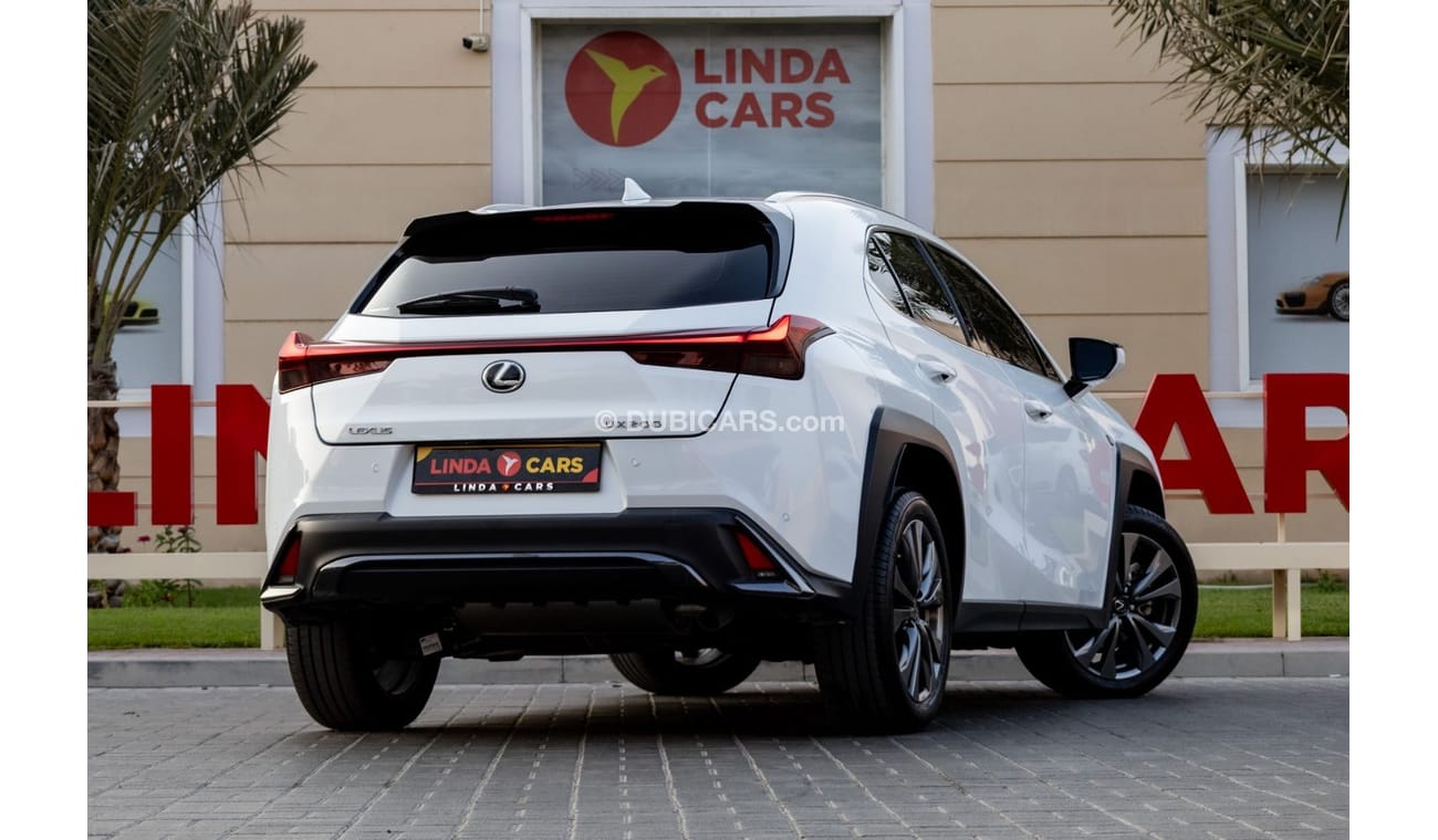 لكزس UX 200 Lexus UX200 F-Sport Prestige 2023 GCC under Agency Warranty with Flexible Down-Payment.